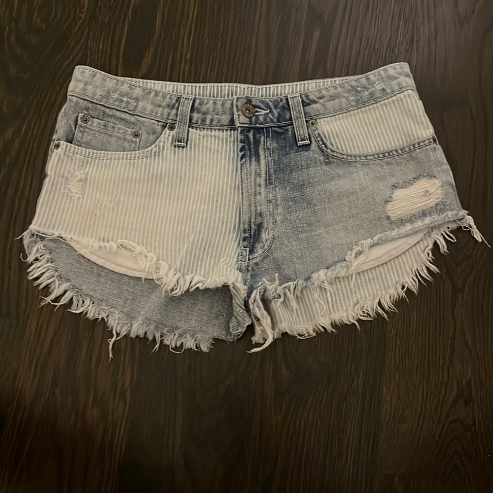 Vintage carmar jean shorts size 28